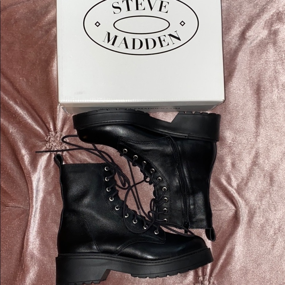 Steve Madden NEW Combat Boots